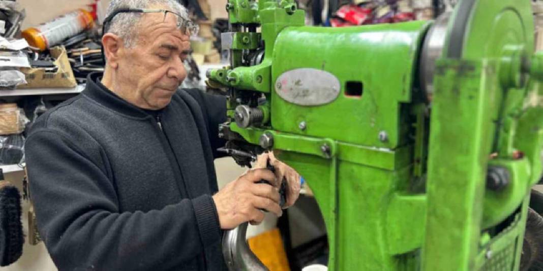 32 yıldır emek veriyor, çırak bulamıyor! ‘Eli kirlenmeyenin karnı tok olmaz’ diyerek sitem ediyor 4